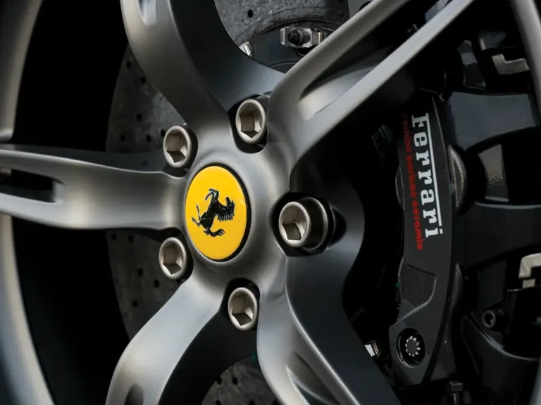 2015 Ferrari 458 Speciale - Image 18 of 25