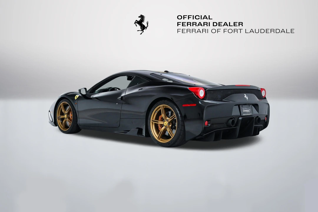 2015 Ferrari 458 Speciale - Image 7 of 31