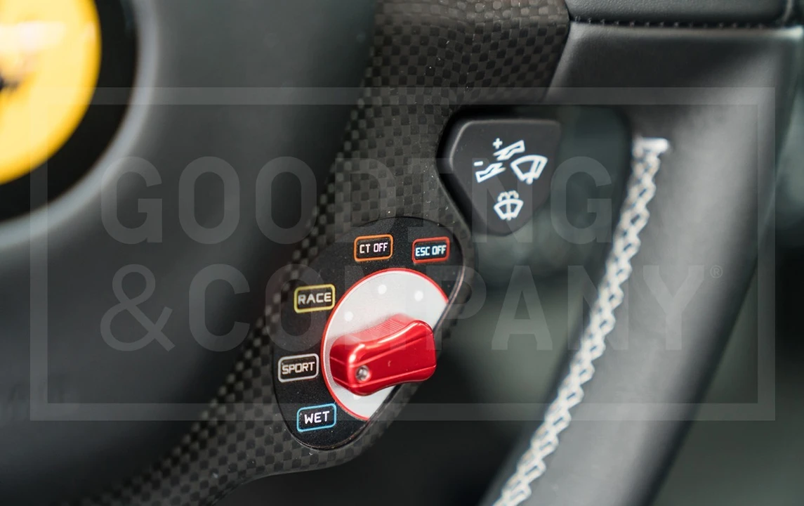 2015 Ferrari 458 Speciale - Image 16 of 21
