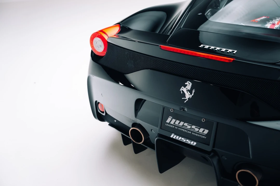 2015 Ferrari 458 Speciale - Image 22 of 31