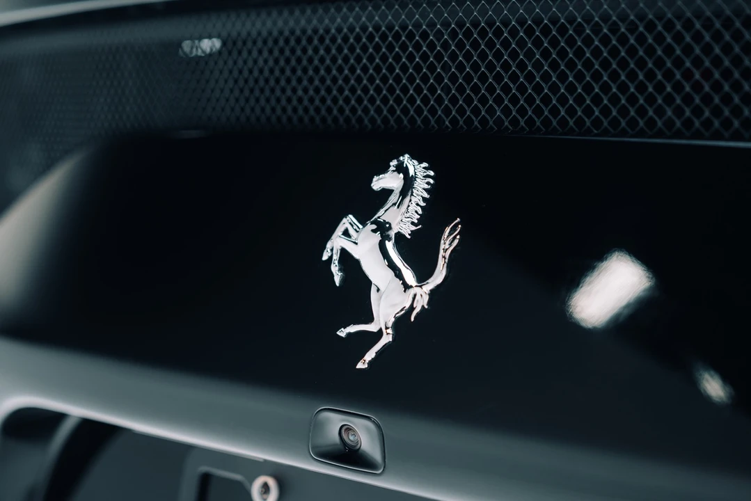 2015 Ferrari 458 Speciale - Image 24 of 31