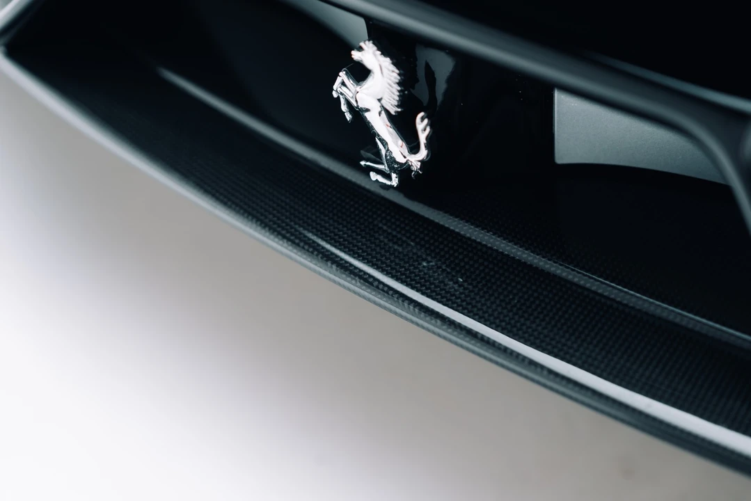 2015 Ferrari 458 Speciale - Image 9 of 31
