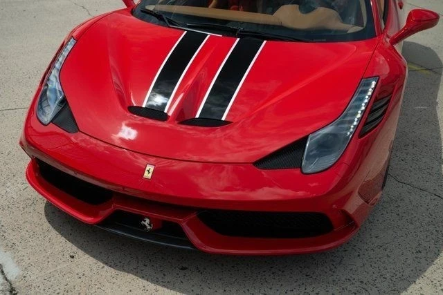 2015 Ferrari 458 Speciale - Image 12 of 21