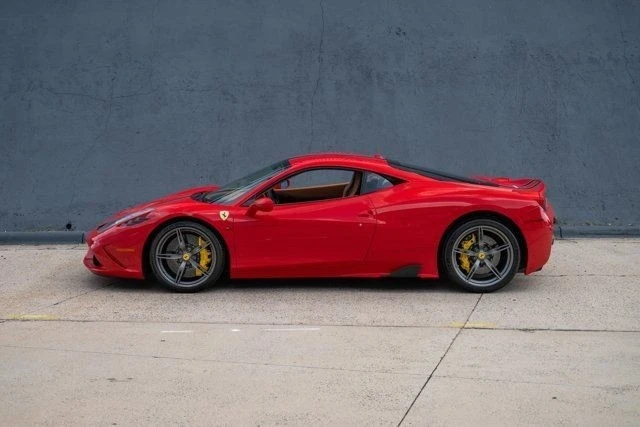2015 Ferrari 458 Speciale - Image 5 of 21