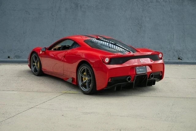 2015 Ferrari 458 Speciale - Image 3 of 21