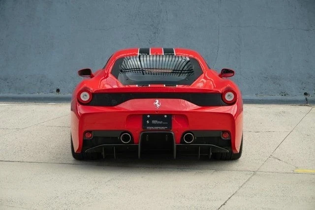 2015 Ferrari 458 Speciale - Image 11 of 21