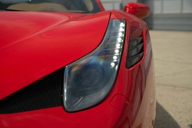 2015 Ferrari 458 Speciale - Image 16 of 21