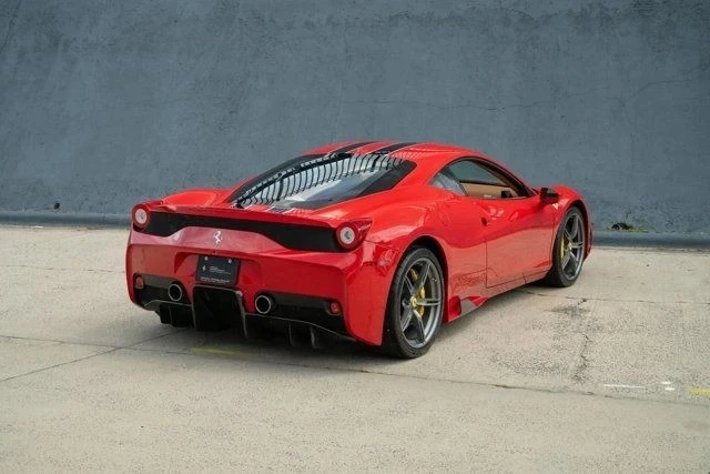 2015 Ferrari 458 Speciale - Image 10 of 21