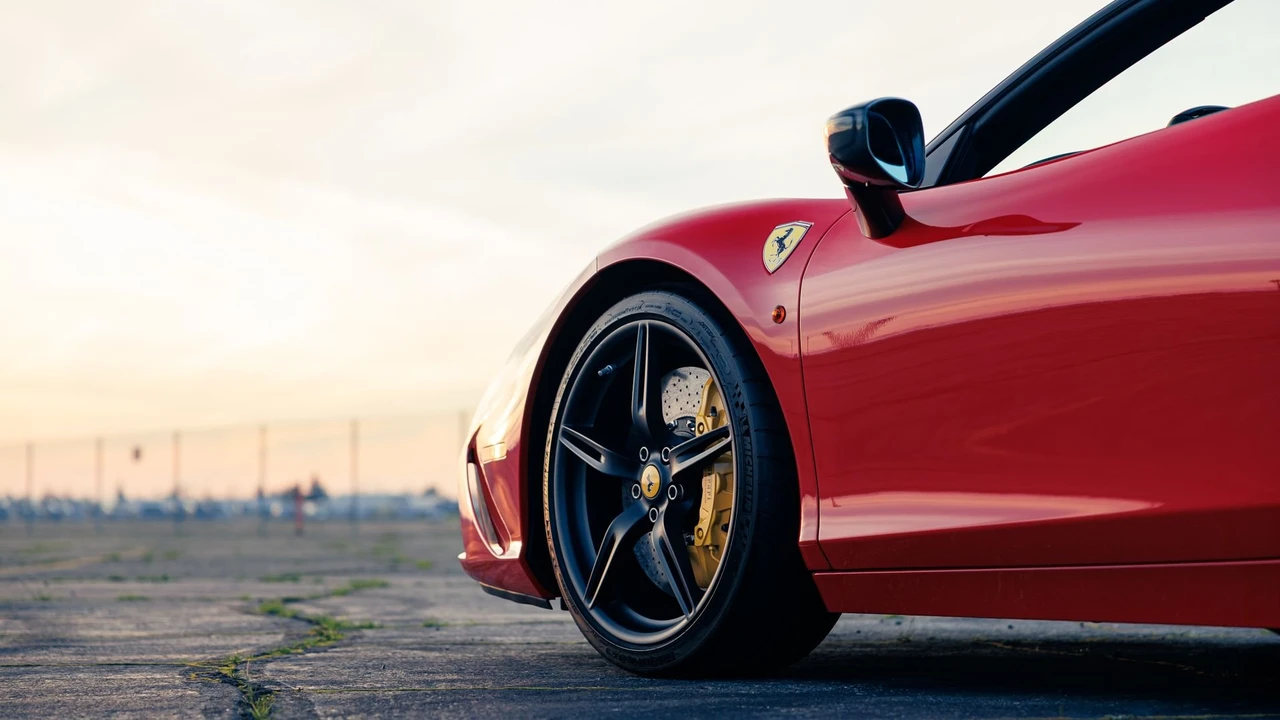 2015 Ferrari 458 Speciale - Image 22 of 31