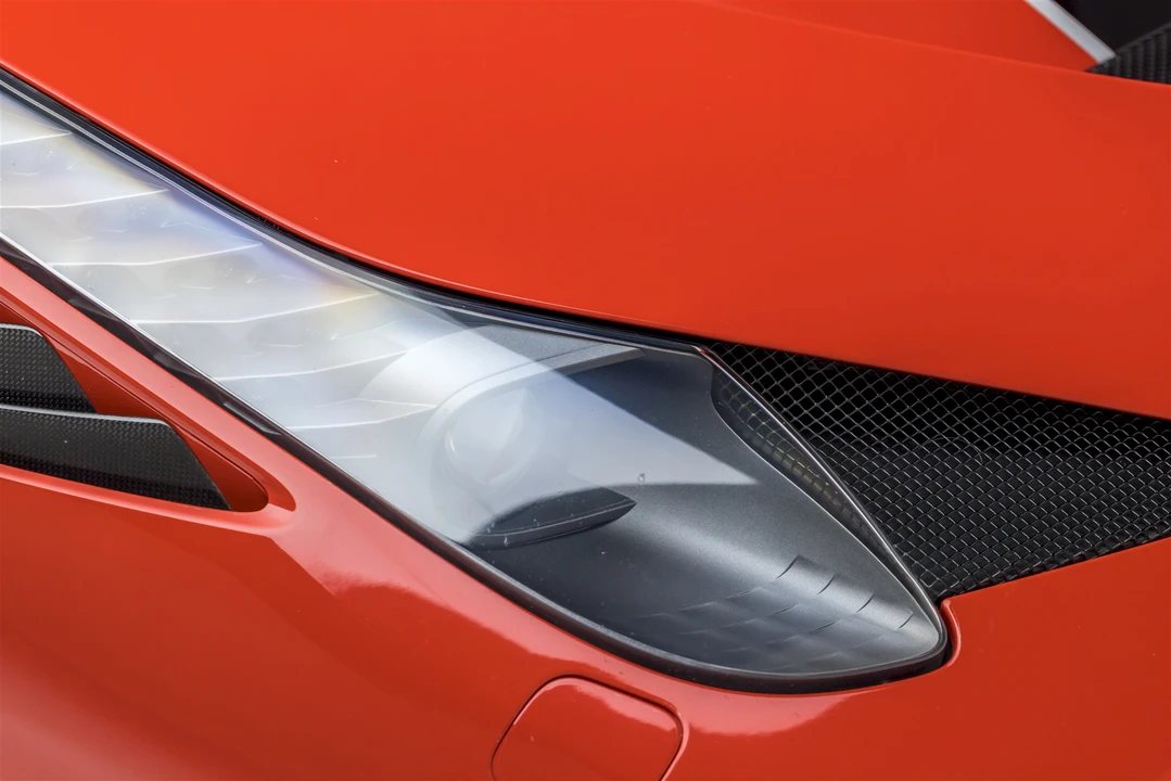 2015 Ferrari 458 Speciale - Image 23 of 31