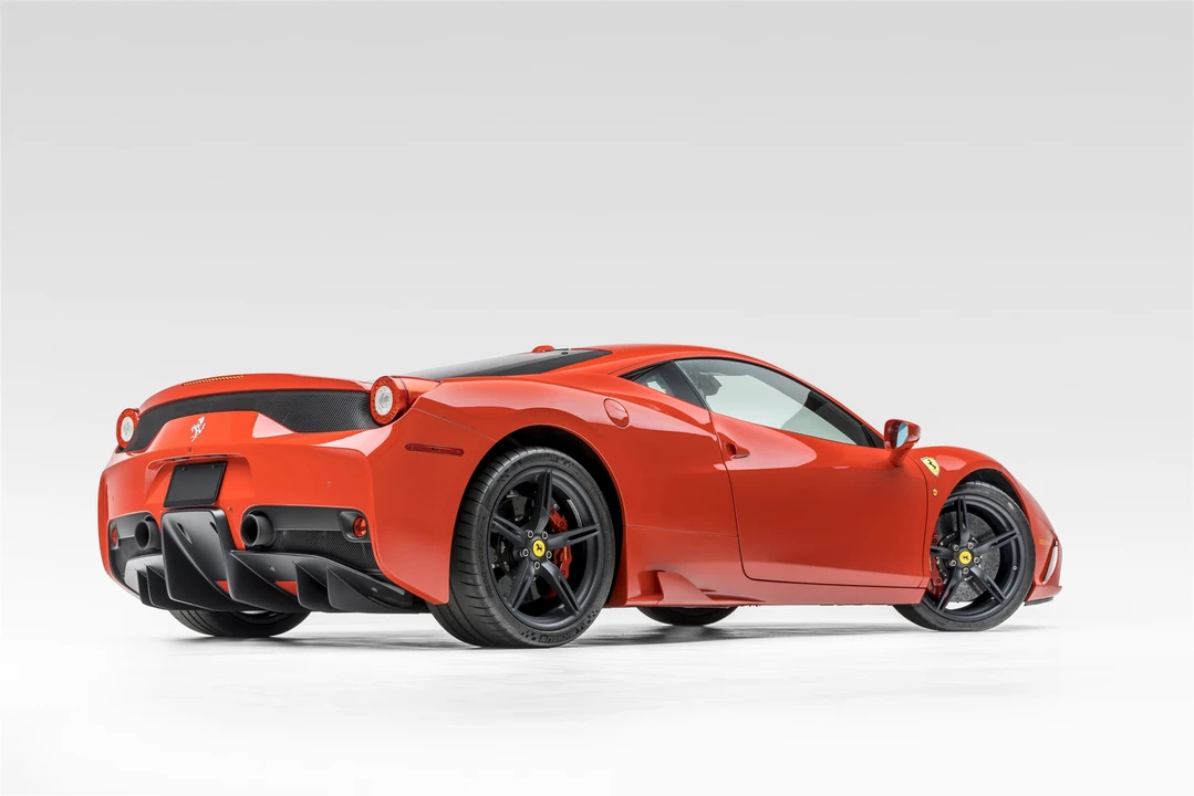 2015 Ferrari 458 Speciale - Image 18 of 31