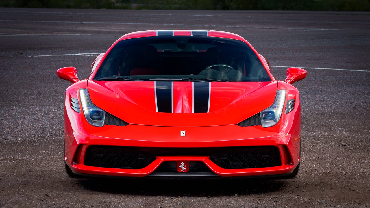 2015 Ferrari 458 Speciale - Image 11 of 31