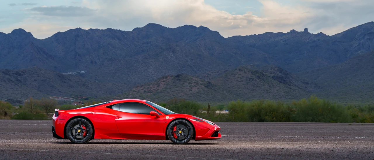 2015 Ferrari 458 Speciale - Image 14 of 31