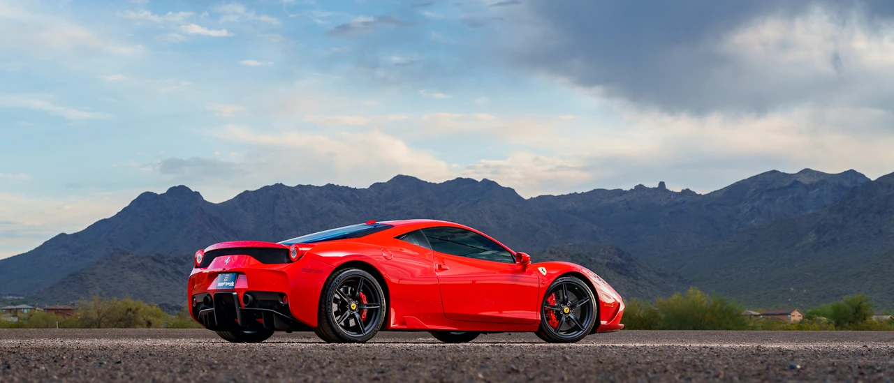 2015 Ferrari 458 Speciale - Image 23 of 31