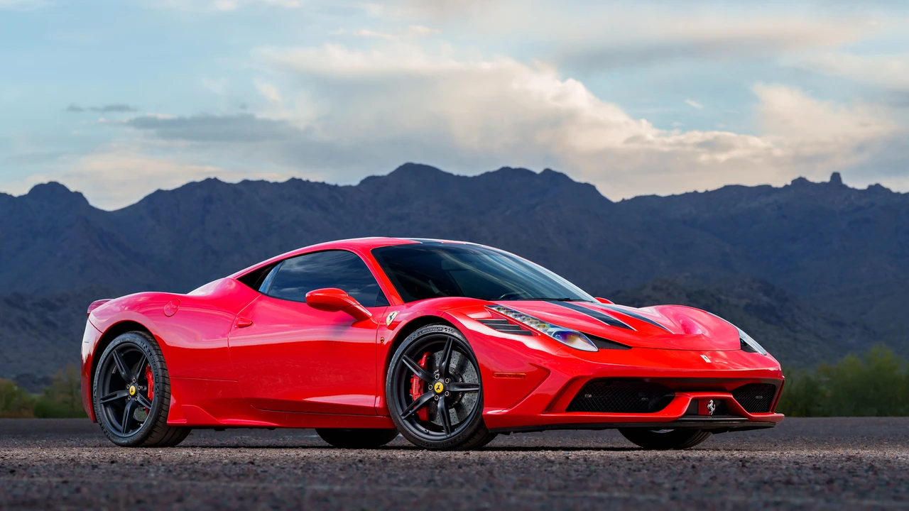 2015 Ferrari 458 Speciale - Image 5 of 31