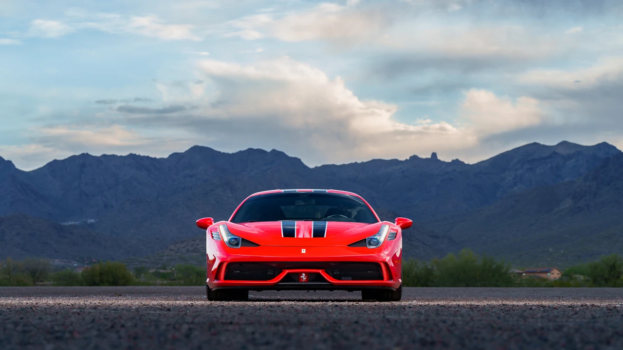 2015 Ferrari 458 Speciale - Image 9 of 31