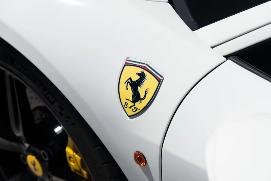2015 Ferrari 458 Speciale - Image 11 of 31