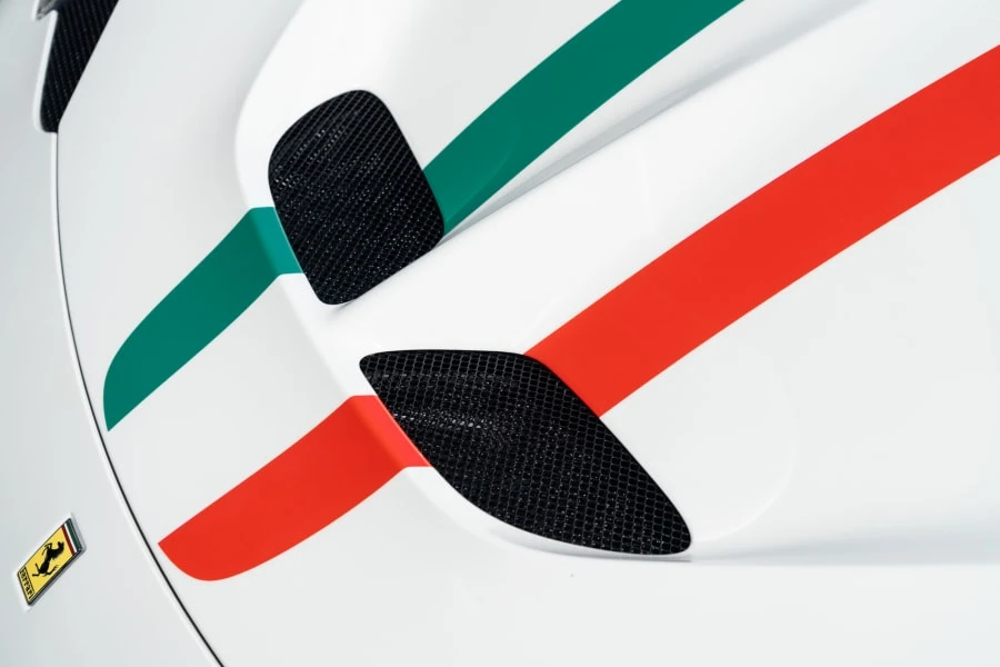 2015 Ferrari 458 Speciale - Image 9 of 31