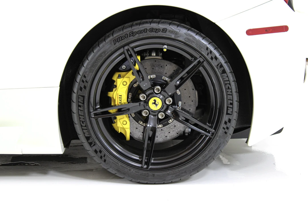 2015 Ferrari 458 Speciale - Image 20 of 31