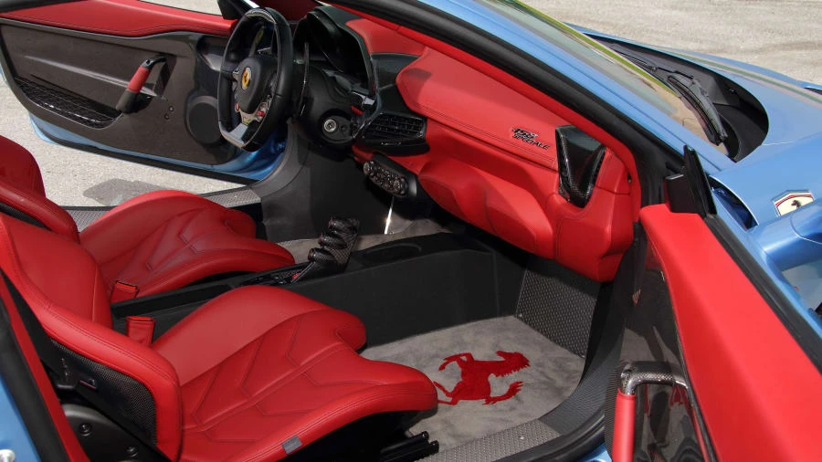 2015 Ferrari 458 Speciale - Image 5 of 20