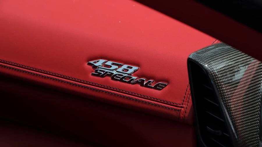 2015 Ferrari 458 Speciale - Image 9 of 20