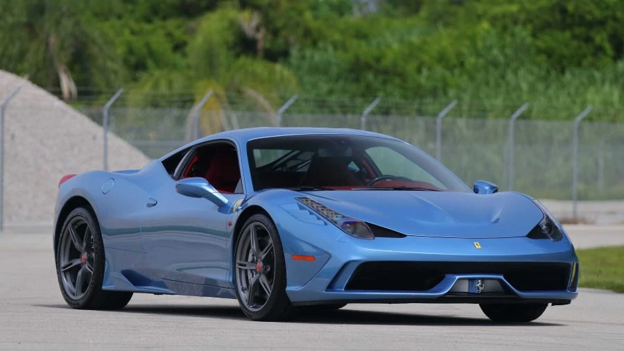 2015 Ferrari 458 Speciale - Image 12 of 20