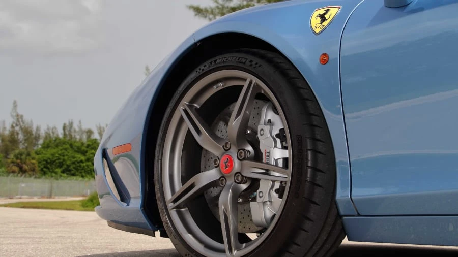 2015 Ferrari 458 Speciale - Image 16 of 20