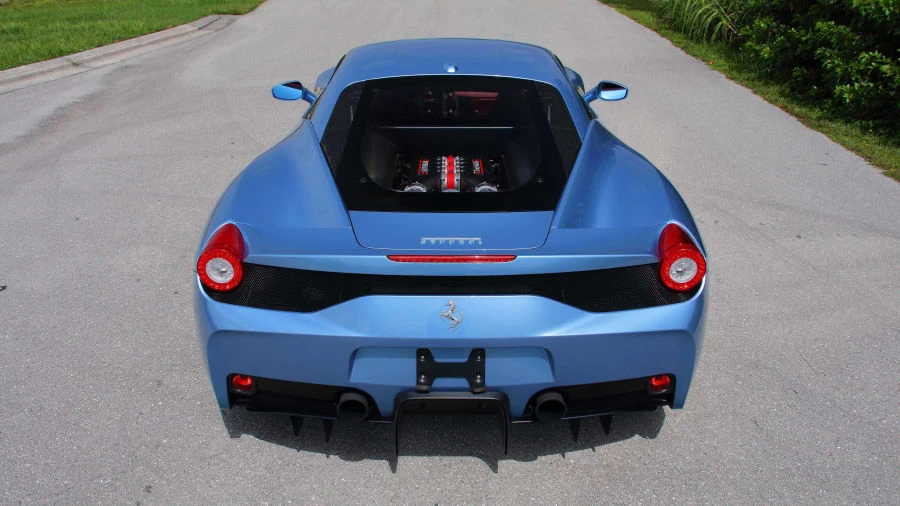 2015 Ferrari 458 Speciale - Image 17 of 20