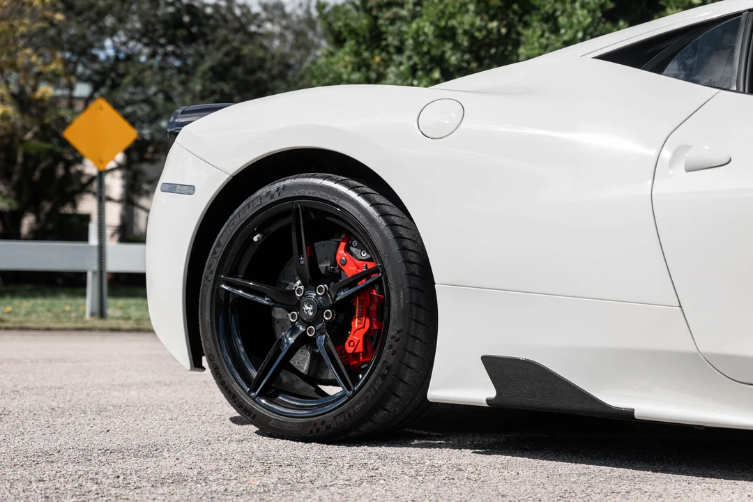 2015 Ferrari 458 Speciale - Image 27 of 31