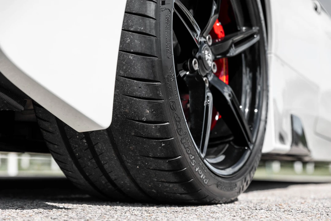 2015 Ferrari 458 Speciale - Image 24 of 31