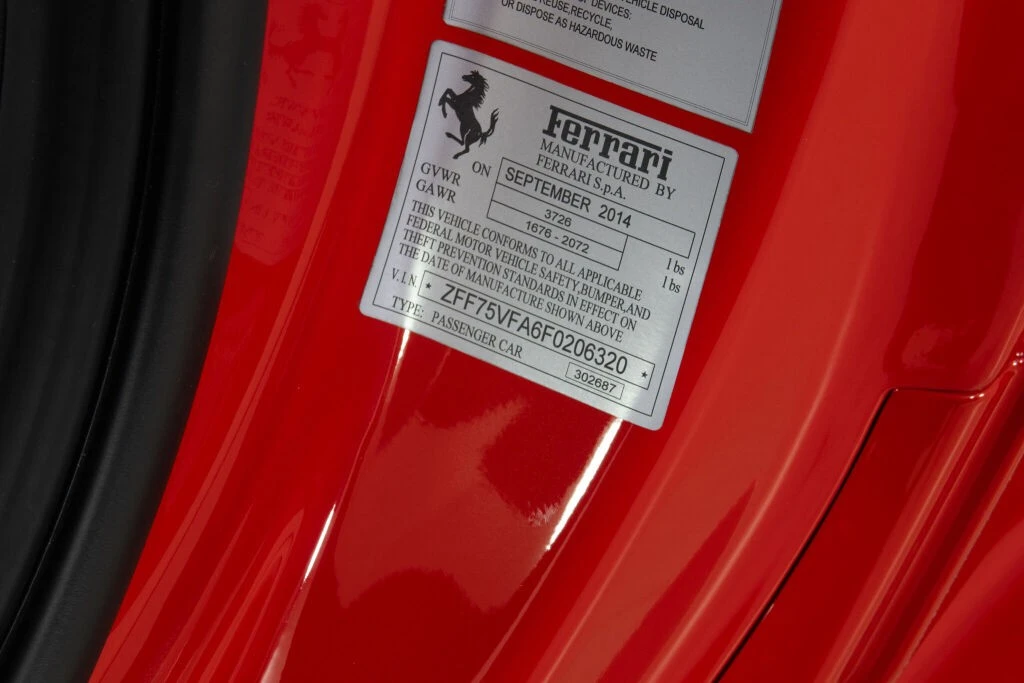 2015 Ferrari 458 Speciale - Image 27 of 31