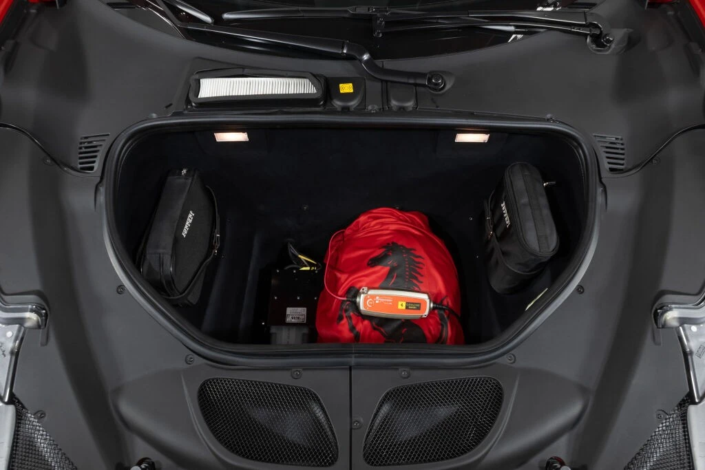2015 Ferrari 458 Speciale - Image 23 of 31