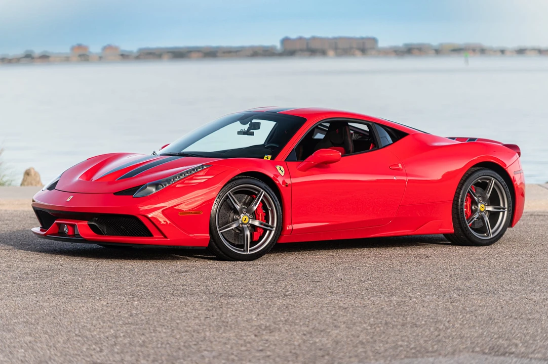 2015 Ferrari 458 Speciale - Image 21 of 31