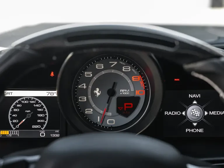 2015 Ferrari 458 Speciale - Image 15 of 31