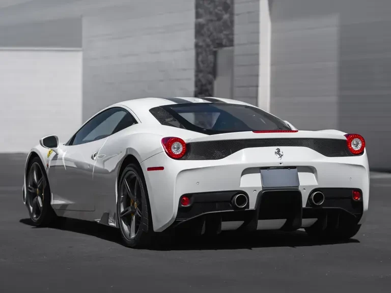 2015 Ferrari 458 Speciale - Image 3 of 31