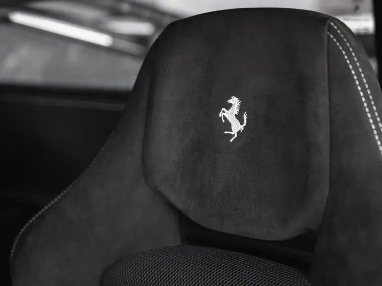 2015 Ferrari 458 Speciale - Image 27 of 31