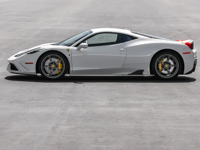 2015 Ferrari 458 Speciale - Image 6 of 31