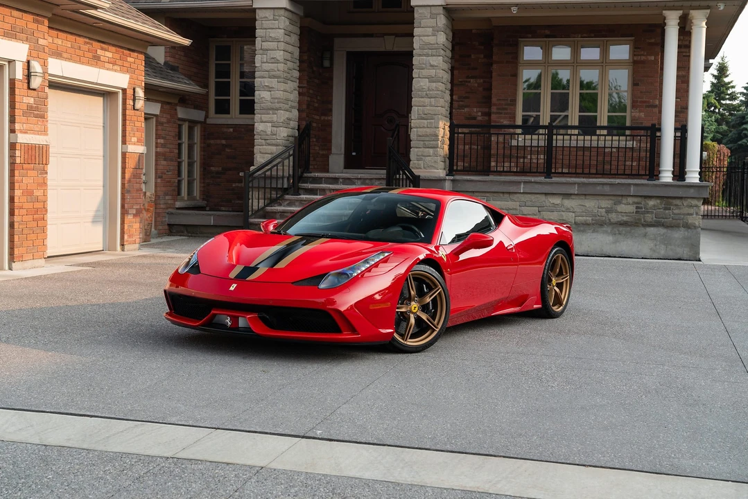 2015 Ferrari 458 Speciale - Image 5 of 31