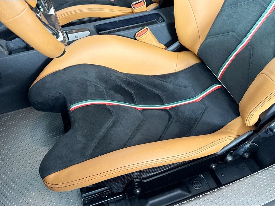 2015 Ferrari 458 Speciale - Image 18 of 27