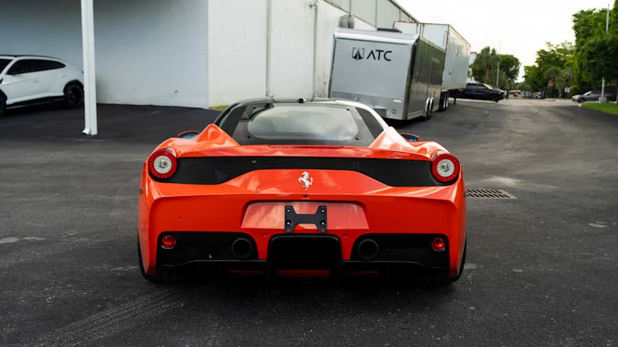 2015 Ferrari 458 Speciale - Image 5 of 25