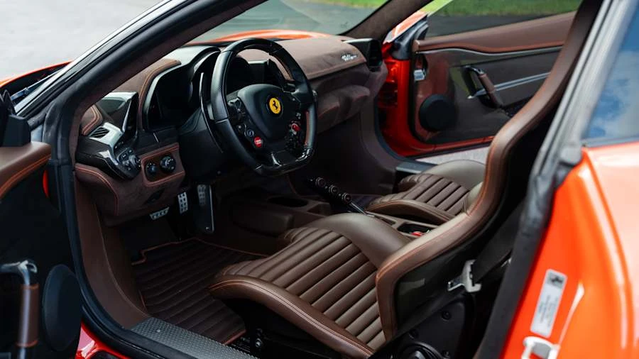 2015 Ferrari 458 Speciale - Image 20 of 25