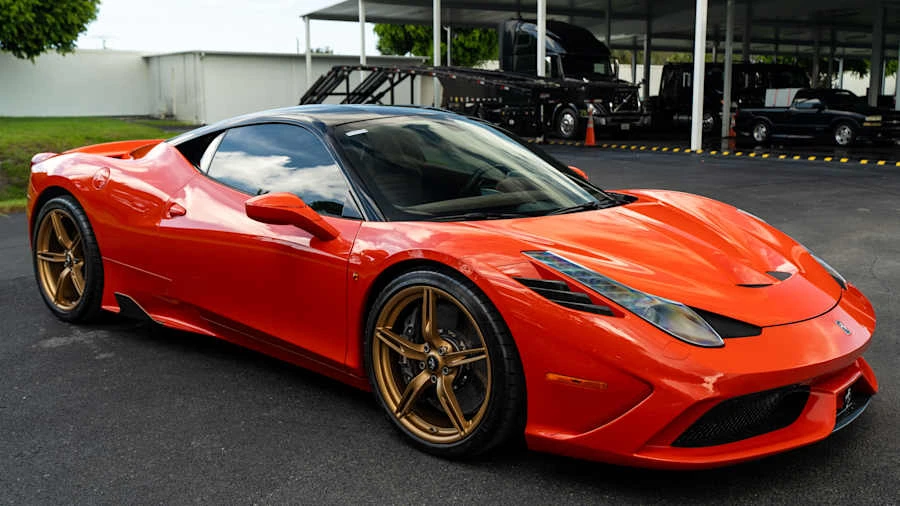 2015 Ferrari 458 Speciale - Image 6 of 25