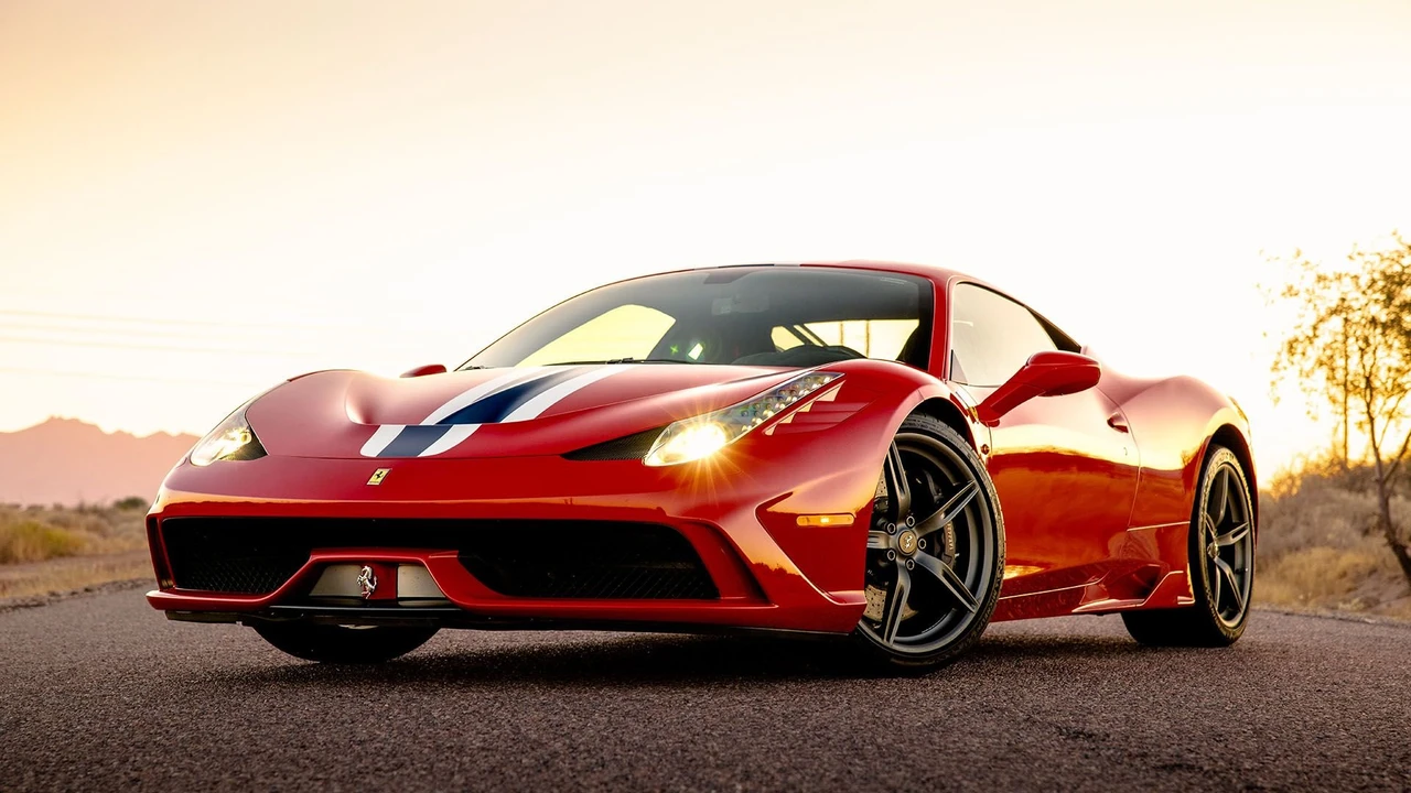 2015 Ferrari 458 Speciale - Image 13 of 31