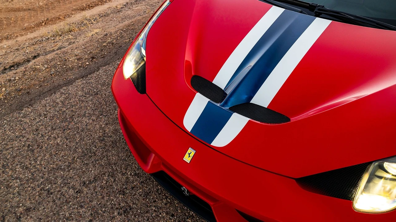 2015 Ferrari 458 Speciale - Image 3 of 31
