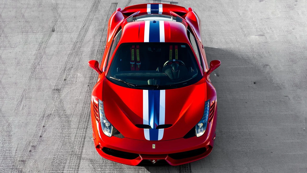 2015 Ferrari 458 Speciale - Image 25 of 31