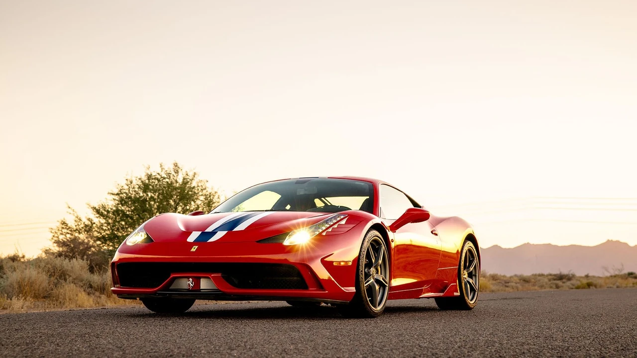2015 Ferrari 458 Speciale - Image 23 of 31