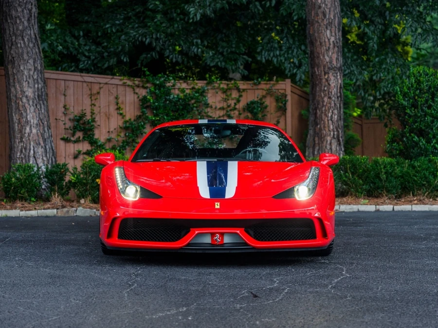 2015 Ferrari 458 Speciale - Image 3 of 31