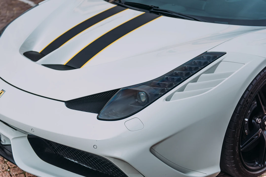 2015 Ferrari 458 Speciale - Image 11 of 31