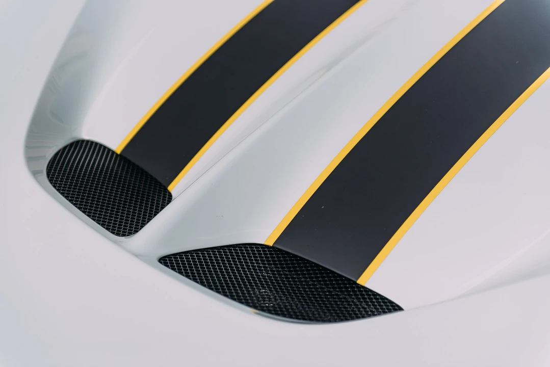 2015 Ferrari 458 Speciale - Image 14 of 31