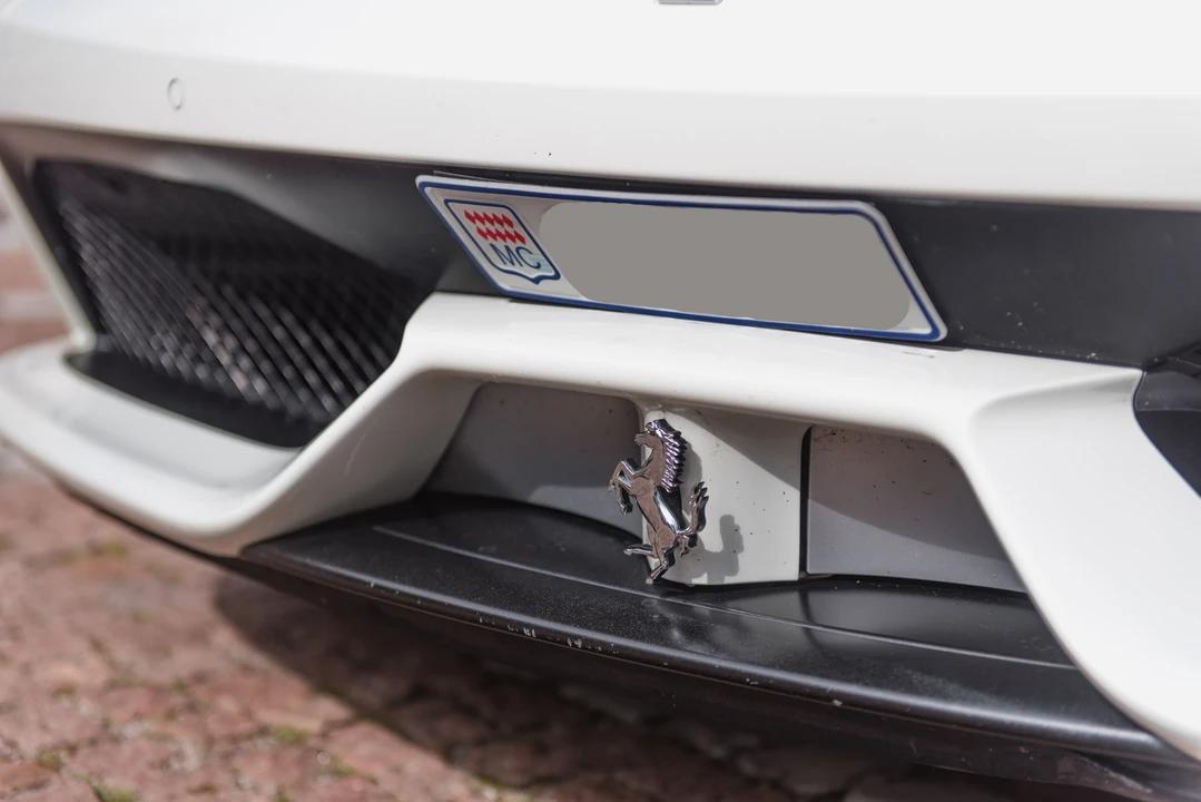 2015 Ferrari 458 Speciale - Image 17 of 31